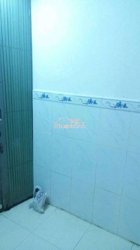 Cho thuê nhà nhỏ riêng biệt quận 6, hẽm xe hơi tới nhà , hẽm thông - 2
