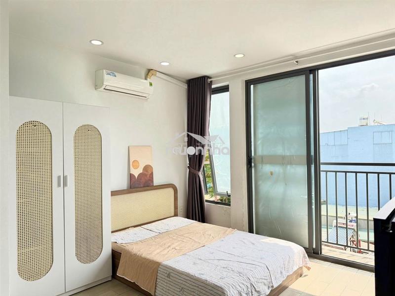 1pn tách bếp full nt ban công chính chủ an ninh ngay đh iuh, văn lang