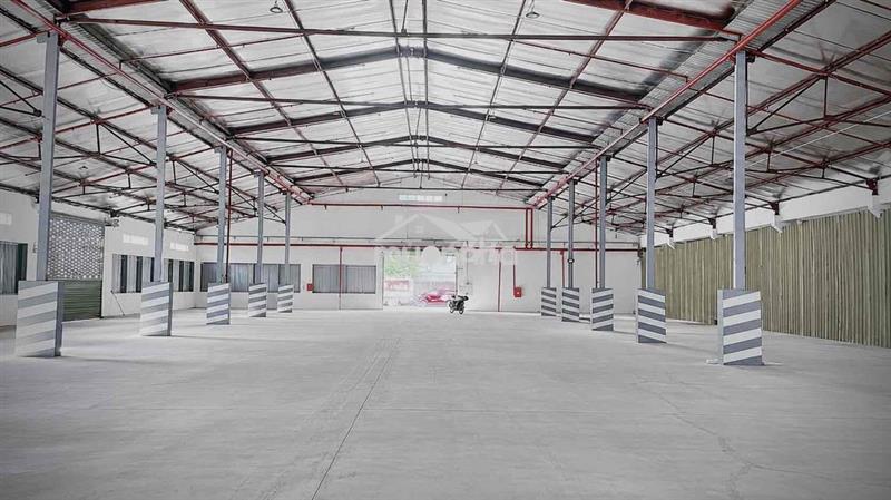 Cho thuê kho 3300m2 pccc tự động , đường xe cont chạy ngày đêm tại dĩ