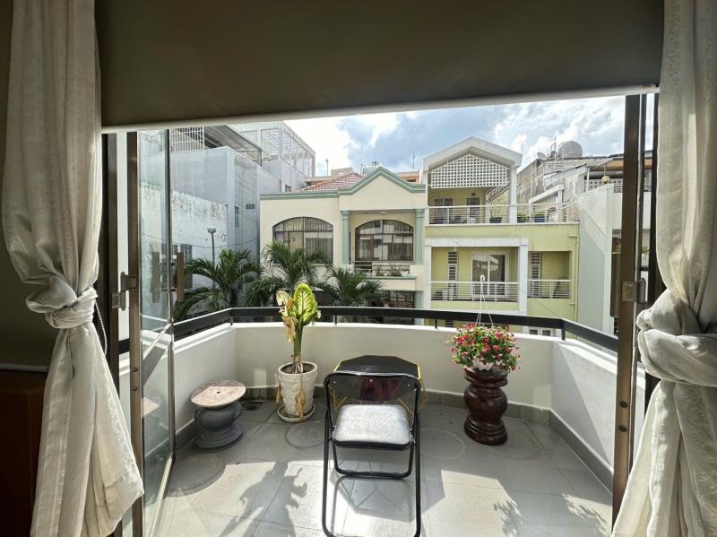 Cho thuê căn hộ studio hồ văn huê phú nhuận gần quận 1 - 4