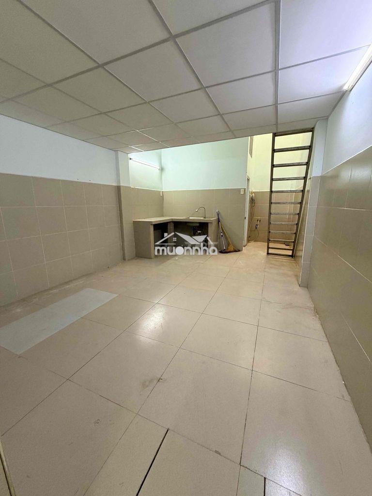 Cho thuê nhà nguyên căn hẻm xe hơi thông - Ảnh 4