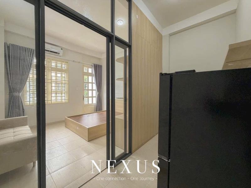 Cho thuê 1pn ban công 35m2 new 100% ngay ngã tư hàng xanh - ga metro tân cảng - đại học hutech - cầu sài gòn - 3