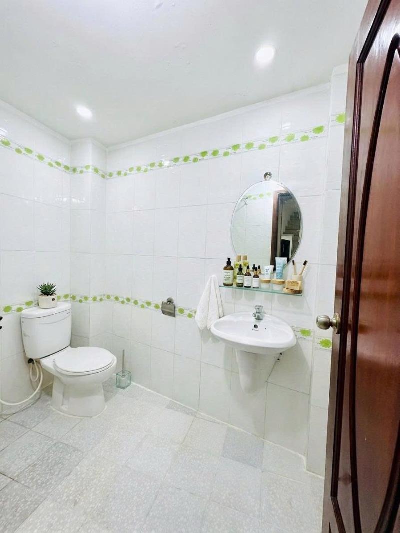 Phòng 489 huỳnh văn bánh, phú nhuận - 2