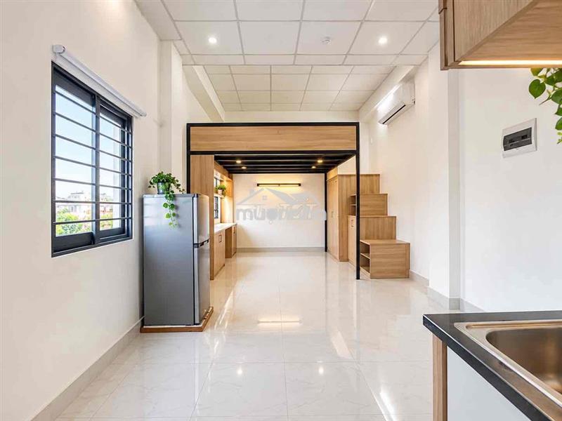 Cho thuê phòng gác 2 cửa sổ gần đại học công thương aeon tân phus