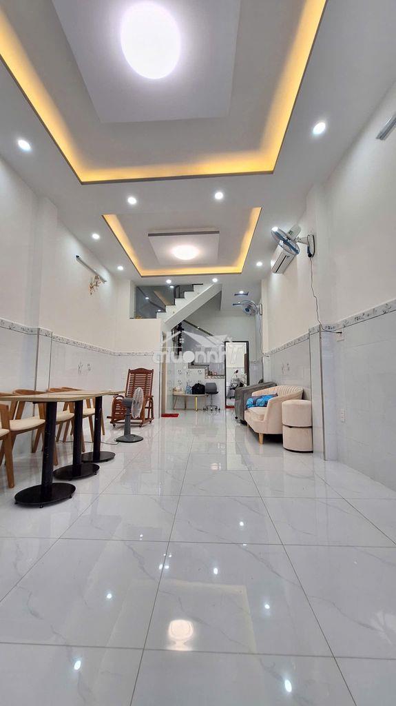 Kẹt tiền  cần bán gấp nhà đẹp hxh  thiên phước p.9 tân bình