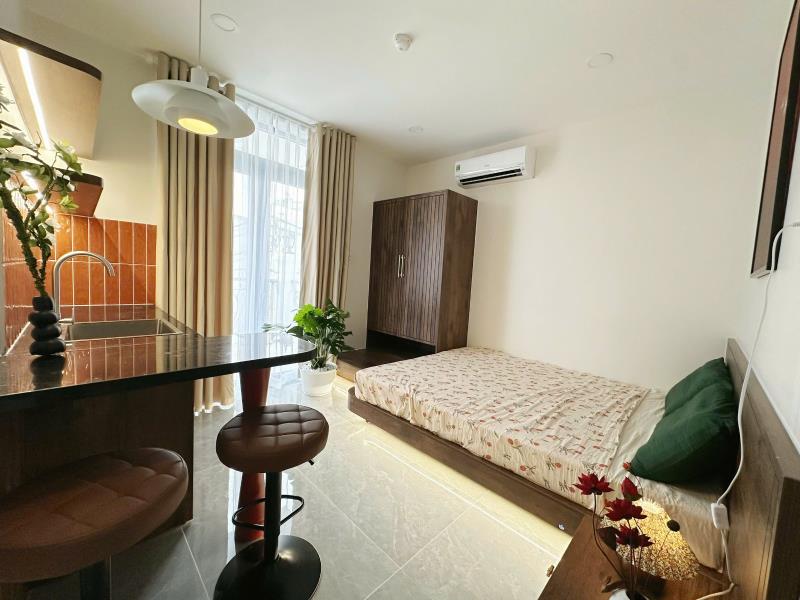 Cho thuê căn hộ ban công new 100%_phan đăng lưu phú nhuận_tân định quận_phạm văn đồng gò vấp