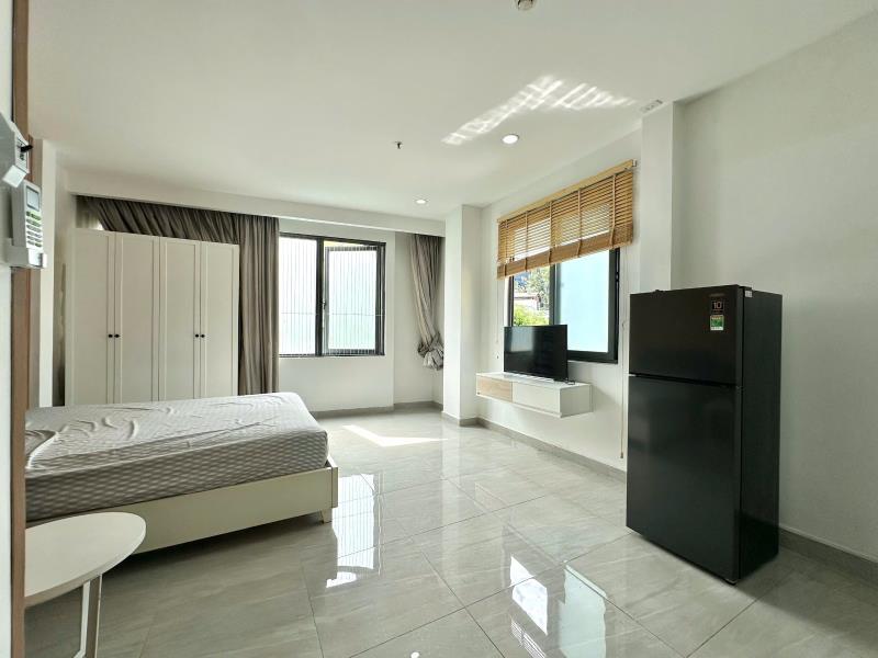 Thuê căn hộ dịch vụ studio nhất chi mai – gần etown cộng hòa full nội thất - Ảnh 3