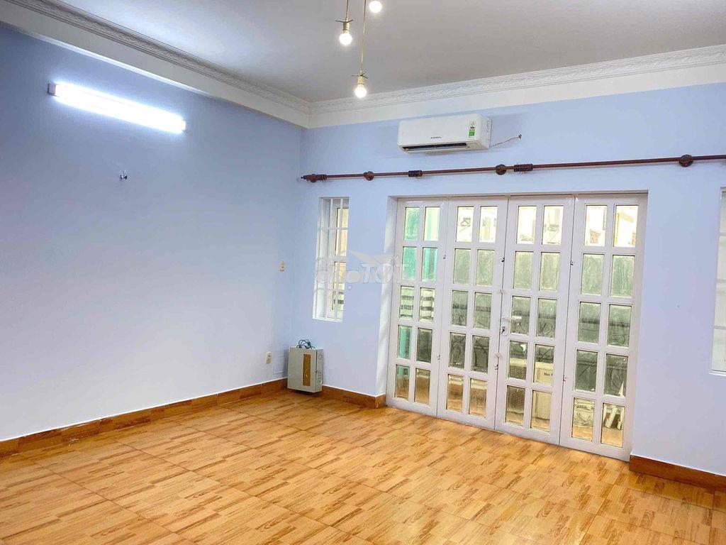 Nhà 5x20 trệt 2 lầu 4pn 4wc xe tải đậu cửa - 3