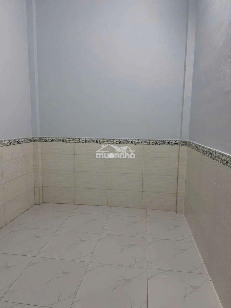 Cho thuê nhà gần chợ đông thạnh 6x20 - 3