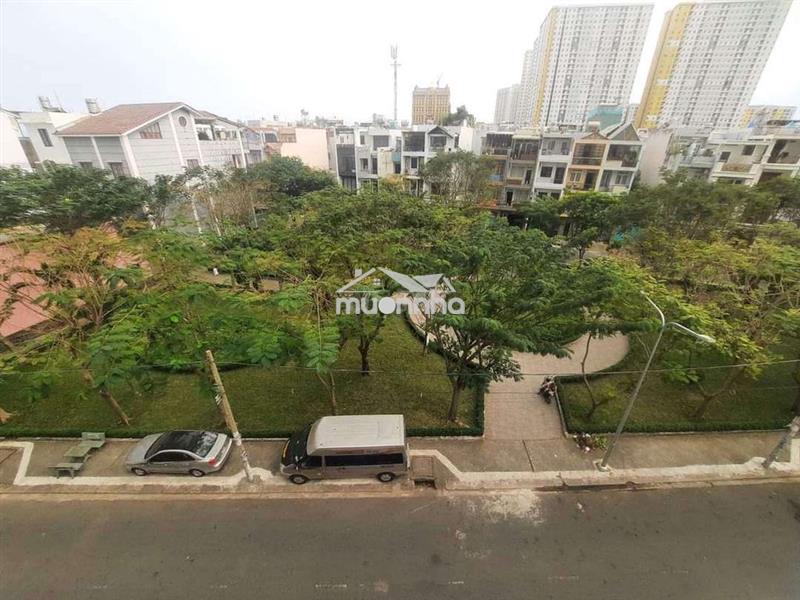 Nhà đối diện công viên 4x17 3 lầu mới tinh khu bình phú