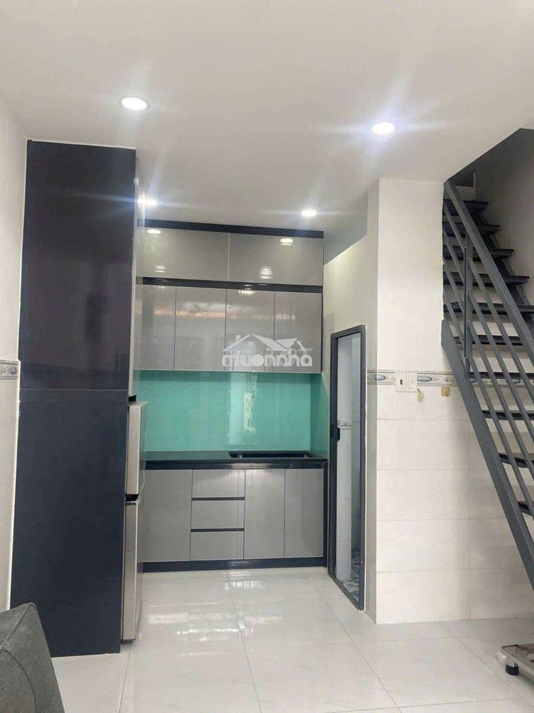 Hẻm xe hơi - 18m2- 3tỷ3- 2 tầng - ở ngay - 3