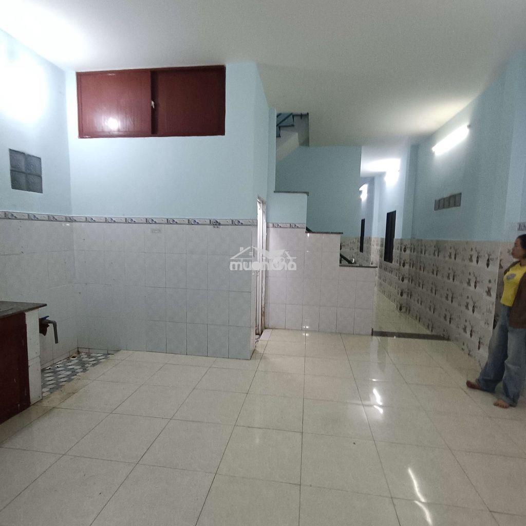 Nhà thuê 5*20 có lầu suốt 3pn  đường vĩnh lộc b ấp 6 - 3