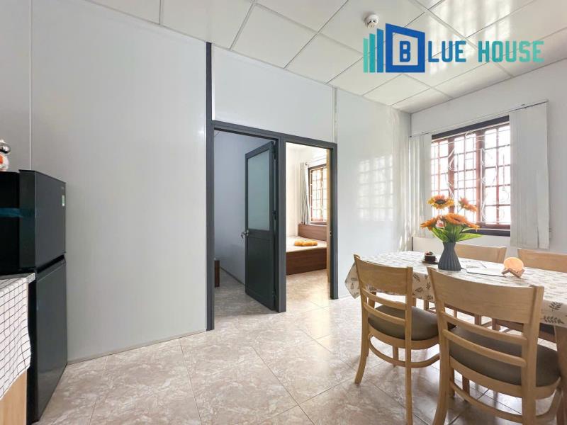 Căn hộ 2 phòng ngủ ban công thoáng như penhouse gần ngay chợ bàu cát - âu cơ - etown cộng hòa quận tân bình