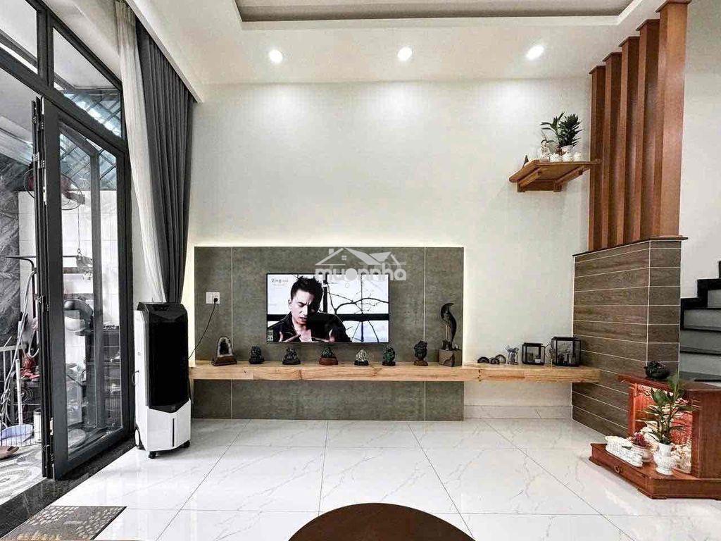 Nhà đẹp 4pn đường oto gần lã xuân oai - trường thpt dương văn thì q9 - Ảnh 4