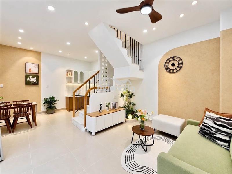 Bán nhà hxh nguyễn tiểu la – q.10 | nhà 2 tầng - dtcn 43m2| 10,5 tỷ tl
