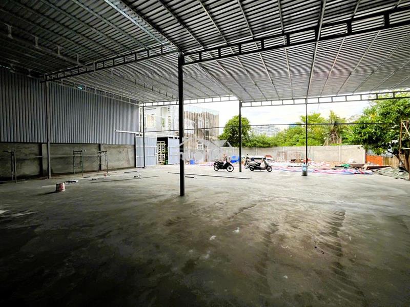 Giảm 5tr! cho thuê kho xưởng tam bình 650m2 hẻm xe tải đường rộng