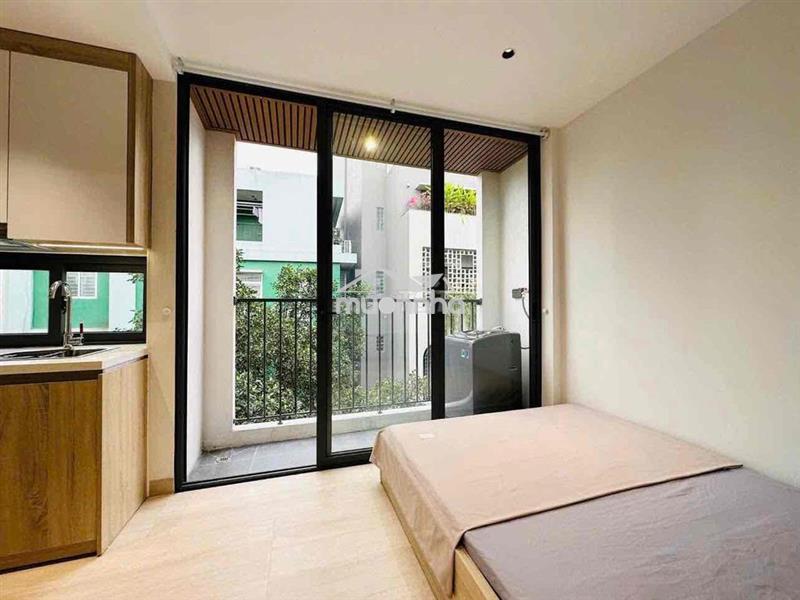 Cho thuê căn hộ studio ban công thiết kế hiện đại ngay trung tâm q7