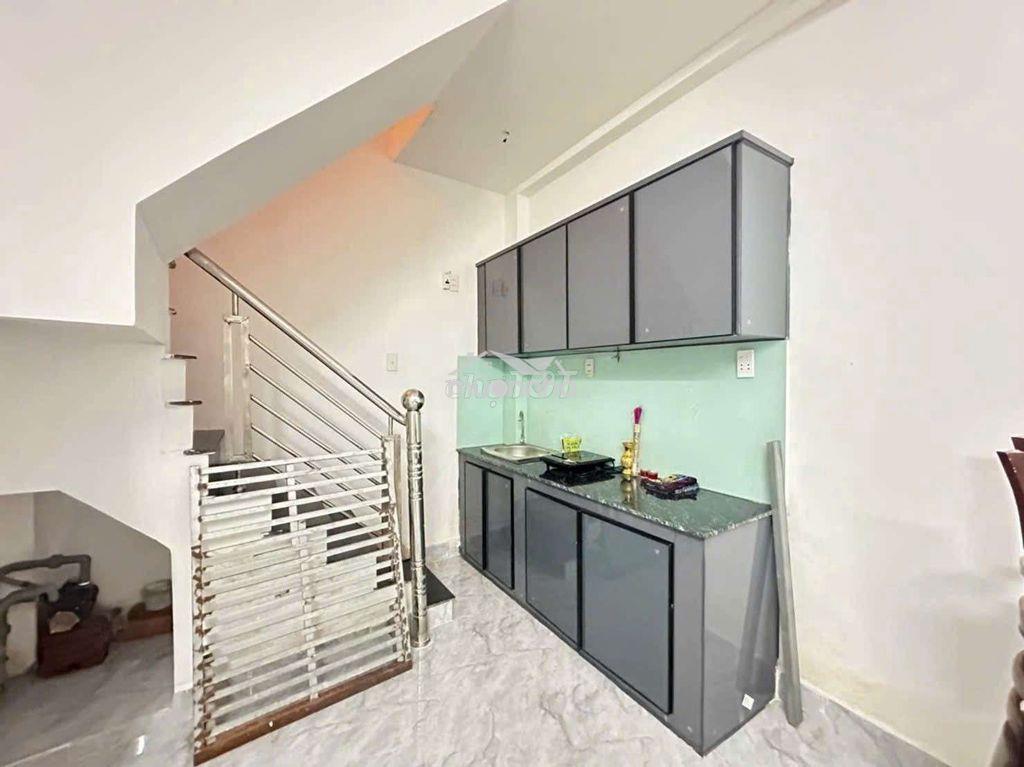 Trần hưng đạo - nguyễn văn cừ q5 giáp q1 - 4 tầng - dts 68m2 - 5.2 tỷ - 2