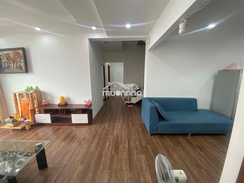 Cho  sinh viên,nvvp  nữ thuê phòng trong chubg cư cc hagl 3