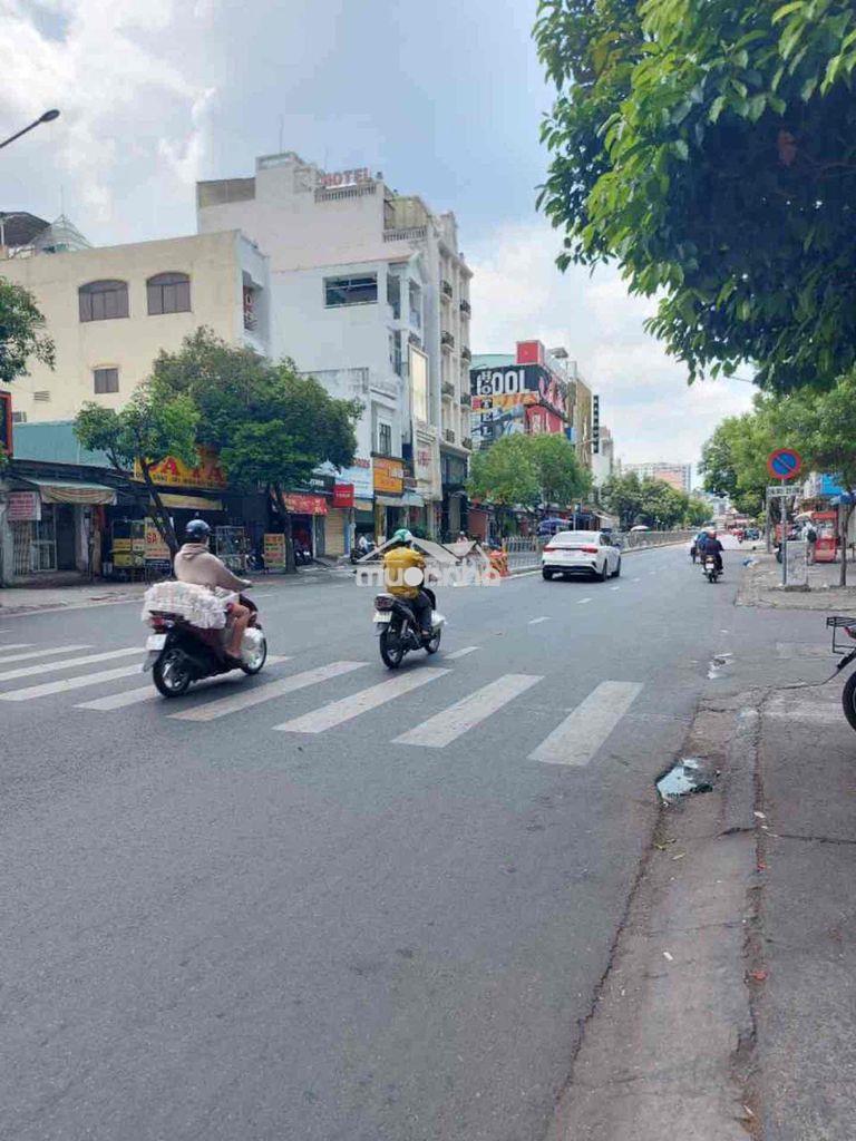 Tân phú - chdv phòng ban công – full nội thất – dt 36m2 chỉ 6.8tr/th - Ảnh 3