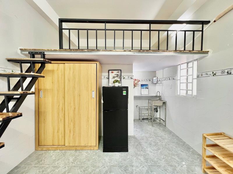 Phòng trọ có gác cửa sổ gần đại học văn hiến và đại học công thương quận tân phú-tiện đi tân bình quận 11 quận 10-gần aeon mall - Ảnh 3