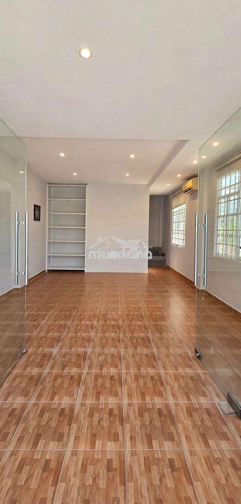 Nhà xô viết nghệ tĩnh 2 chiều, 4.5x12 , trệt+lầu,13 triệu - 2