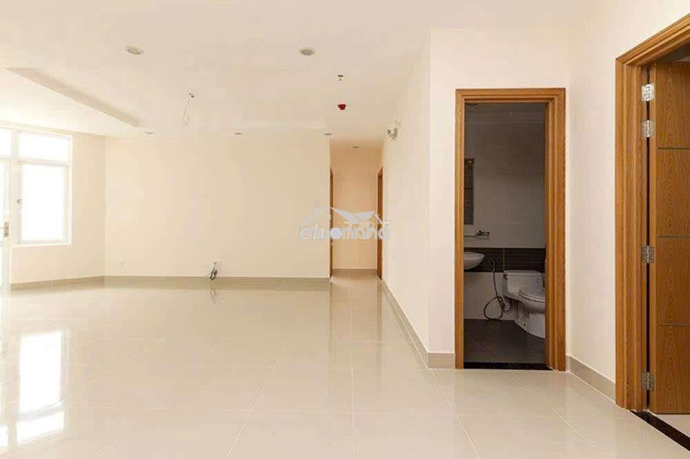Căn hộ tầng trên cùng không bị làm ồn !!! - 2
