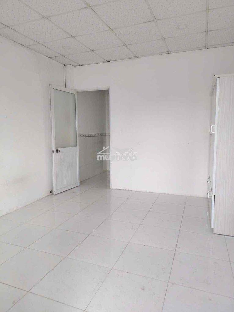 🏠 Nhà cho thuê khu c phạm hùng hẻm 3 gác tới nhà  👉 gần chợ  gần nhà t - 3