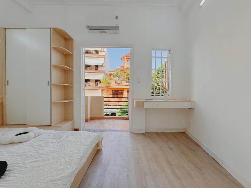 Phòng mới tách bếp + ban công lớn giáp quận 1  | full nội thất mới – nguyễn công hoan, phú nhuận