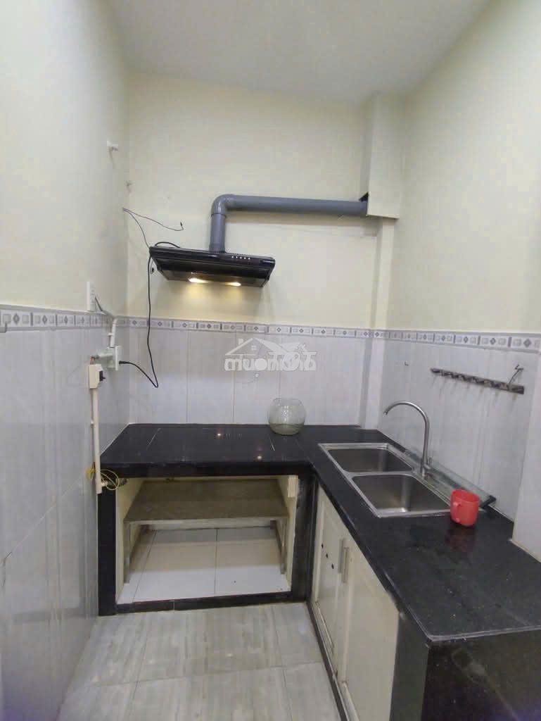 Nhà cần bán hoặc cho thuê - 4