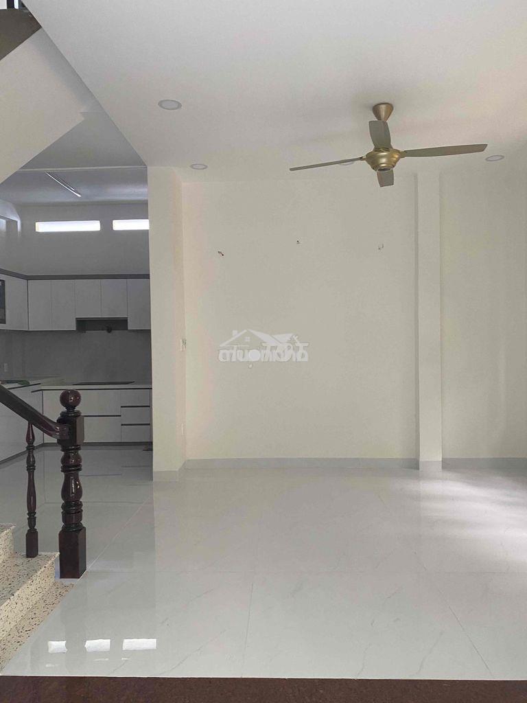 Biệt thự hiếm nhất q3 - 4