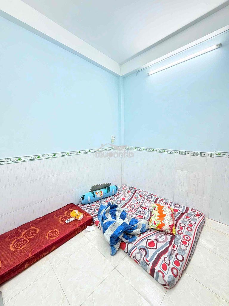 Bán nhà phường tân sơn , 3 tầng btct , chính chủ ở - 4