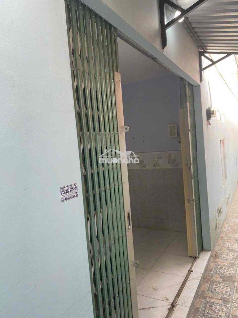 Bán nhà ấp 6 đông thạnh 2 pn 2wc