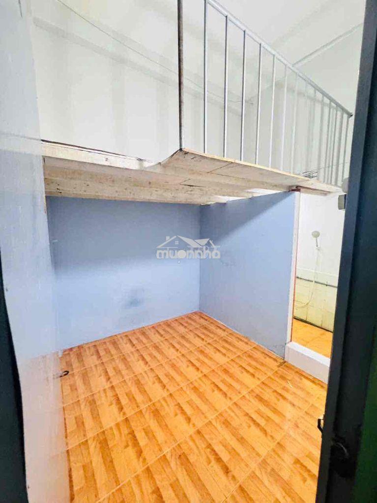 Cho thuê phòng 220/19 tô hiệu giờ giấc tự do tolet riêng có gác
