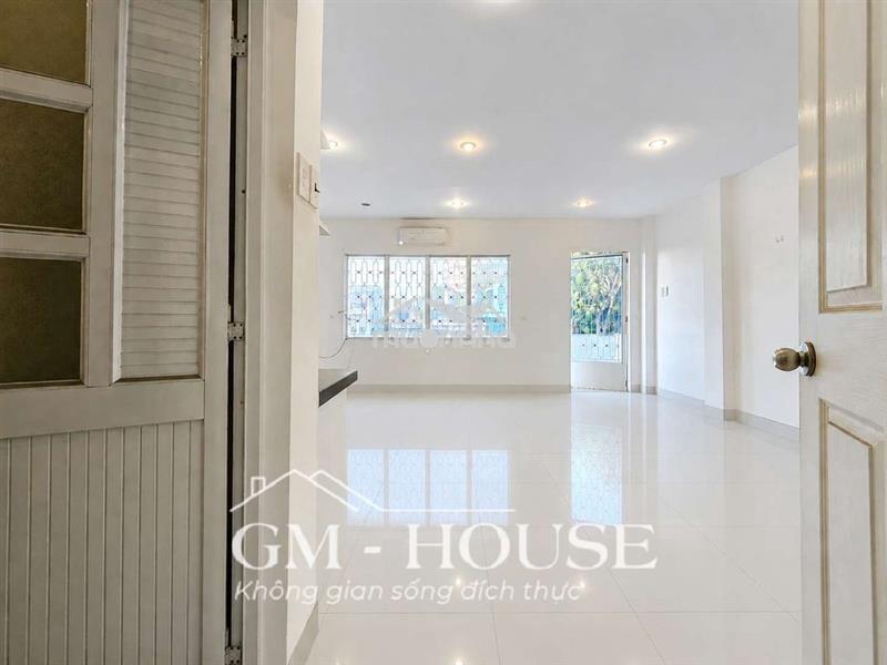 Căn hộ 35m2 ban công, máy giặt riêng, ngay ngô tất tố, bình thạnh