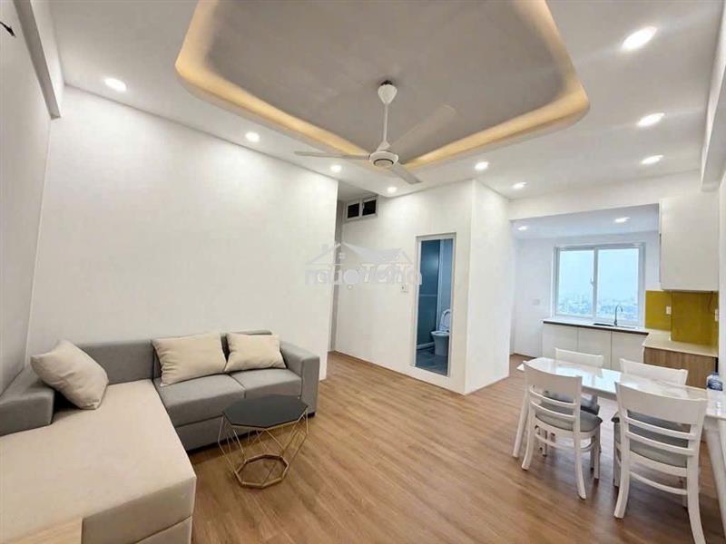 Bán chung cư lạc long quân. dt - 45m2 2pn có sổ