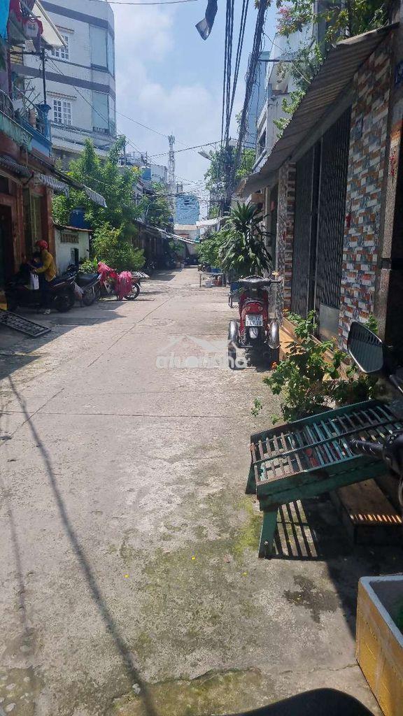 Cho thuê  nhà  hxh đường  dã tượng  p10q8.