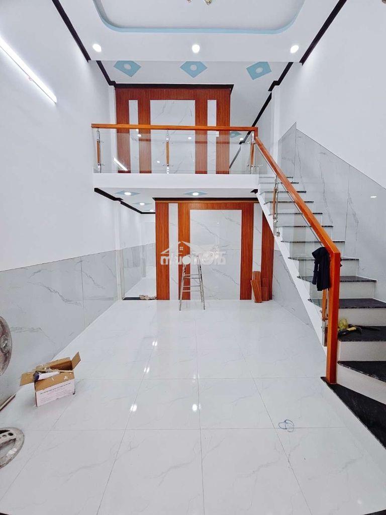 Căn nhà sân xe hơi đường 8 mét tân vĩnh hiệp 1 tỷ 350 triệu