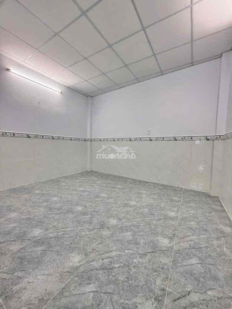 80m2 - nhỉnh 7 tỷ - hoà bình - đường 15m kd tốt - sát bên đầm sen - 3