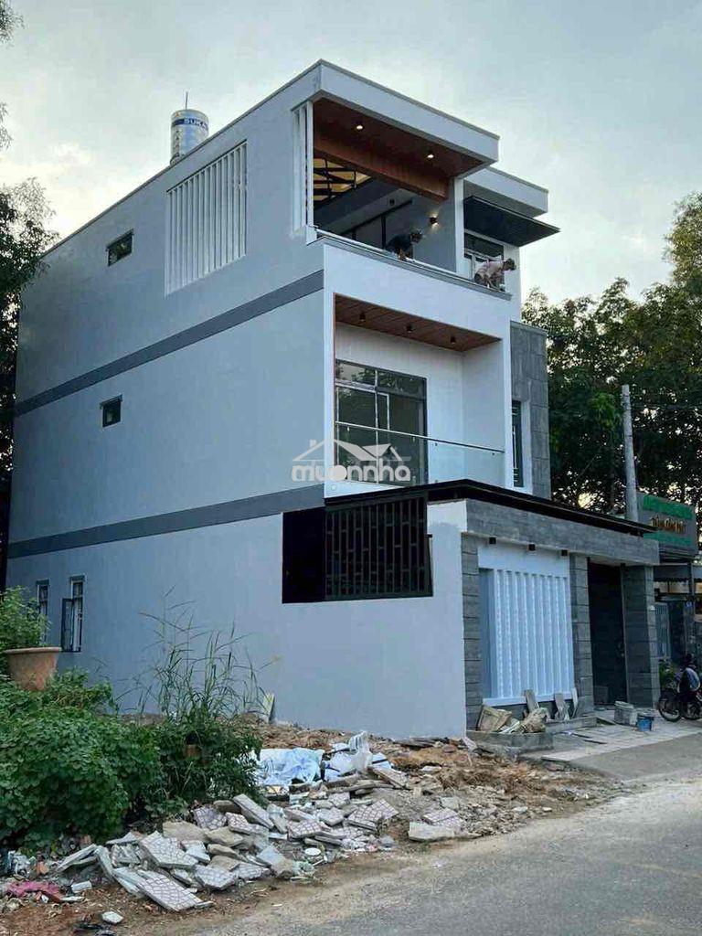 Chính chủ bán nhà 1trệt 2lầu:8x14,full nội thất sát bv 1.500giường