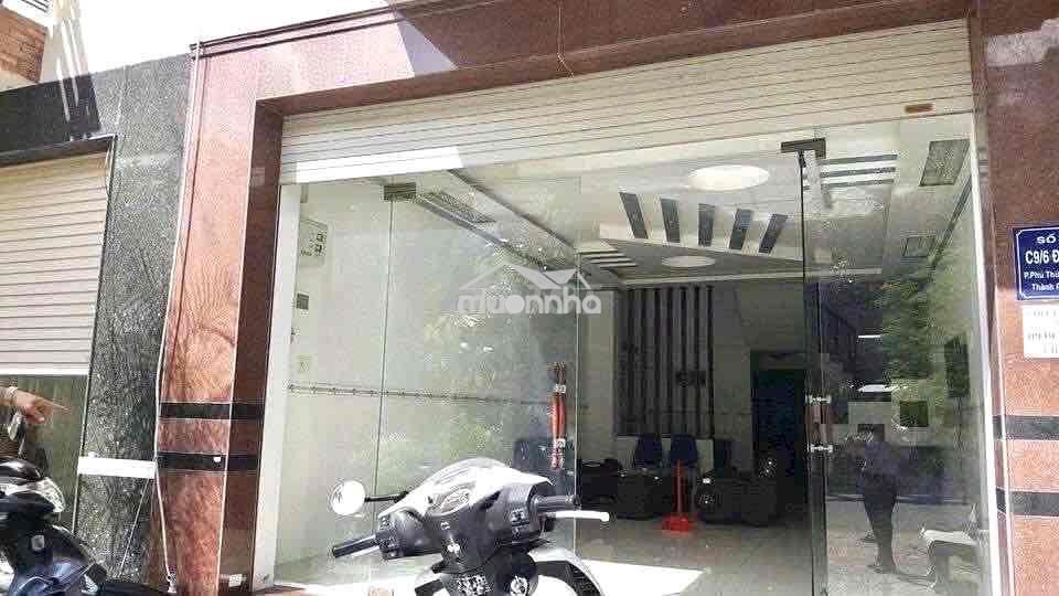 Cho thuê nhà 1 trệt 3 lầu đường 12 - khu dân cư 586 - 6 phòng ngủ - 3