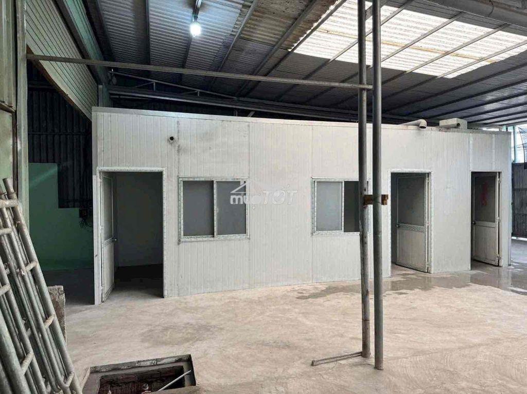 Kho xưởng 600m/30tr có văn phòng điện 3 pha - 2