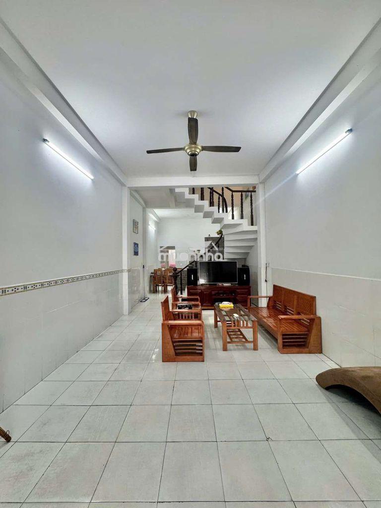 Cho thuê nhàlê văn quới - 10trieu- 2pn - có nội thất- hẻm xe tải - Ảnh 2