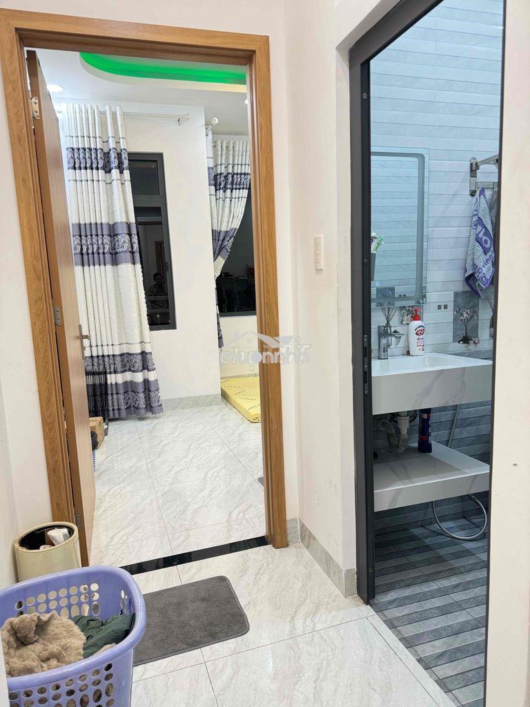 Cho thuê nguyên lầu 2 - 2pn - 2ml - 1wc - ban công - Ảnh 2