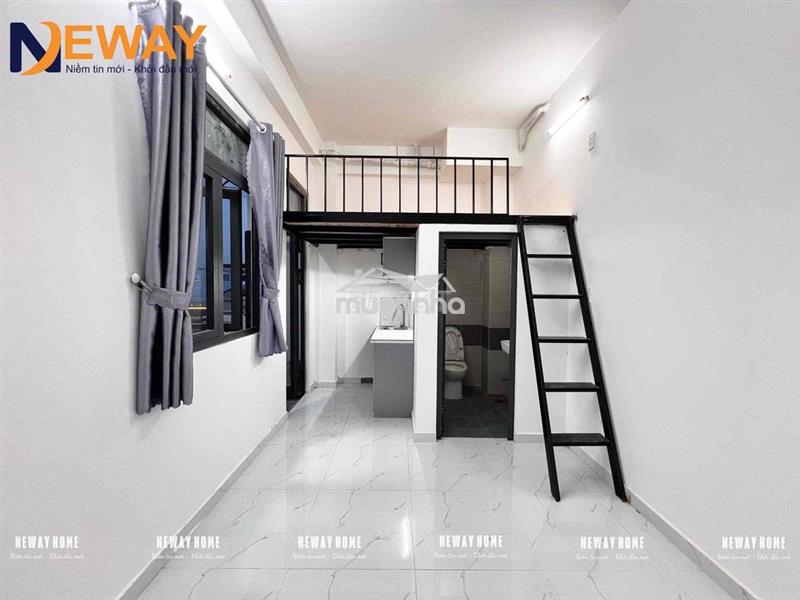 Căn hộ duplex ban công thoáng mát ngay ngã tư bốn xã an ninh