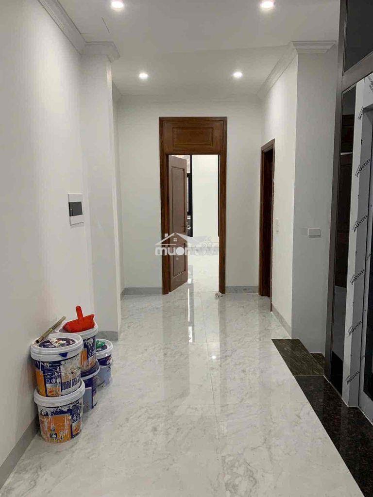 Cho thuê nhà hoàn thiện thang máy dt rộng - 2