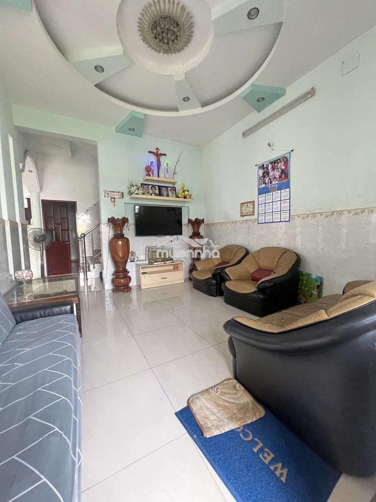 Bán biệt thự ngang gần 8m 78m2 xe hơi kha vạn cân thủ đức hạ 5.7 tỷ