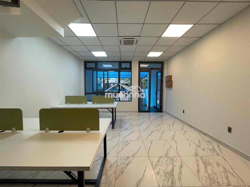 Cho thuê văn phòng tầng trệt 5x21m kđt vạn phúc 13 triệu