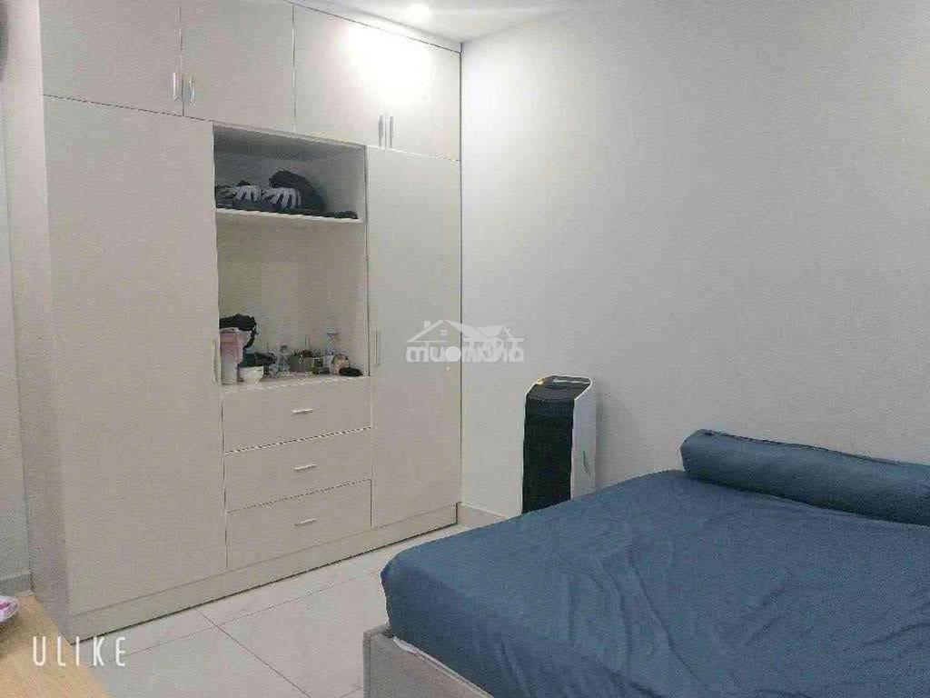 Hẻm xe hơi - 18m2- 3tỷ3- 2 tầng - ở ngay - 4