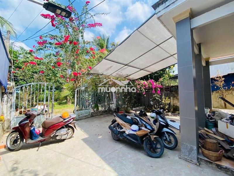 Cho thuê nhà sân vườn 1.300m2 thích hợp ở và kd cà phê sân vườn